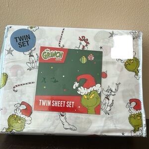 Grinch Twin Sheet Set New Max The Dog Christmas Cotton Wreath Stars Gifts